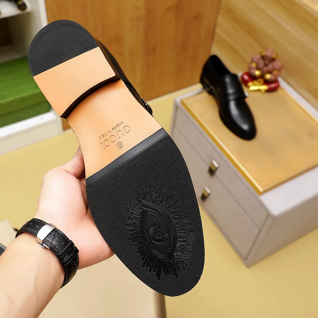 Men's men's shoes💰440💰💰🎩🎩🔥🔥Gucci GUCCI official website men's business formal leather shoes updated💥Hong Kong counter synchronized new styles💥completely one-to-one replica shipment👍zero gap in counter quality 0⃣️all made of imported cowhide with original hardware buckle➕🐂leather lining, color, code matching 39-44